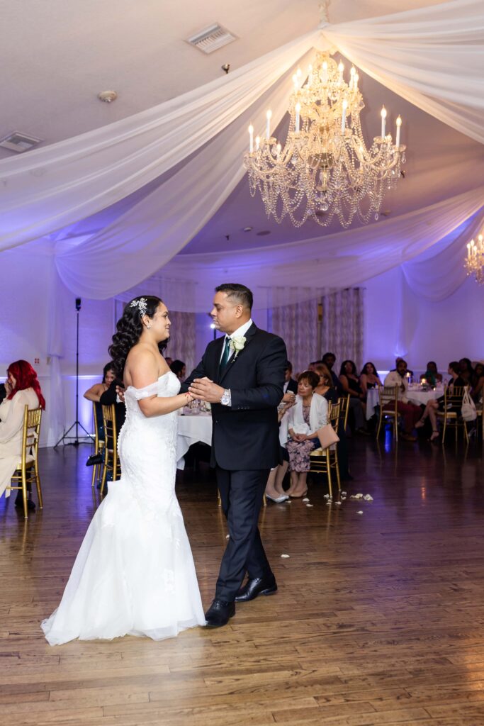 Father-daughter dance, wedding photos at The Highland Manor, Apopka, FL 