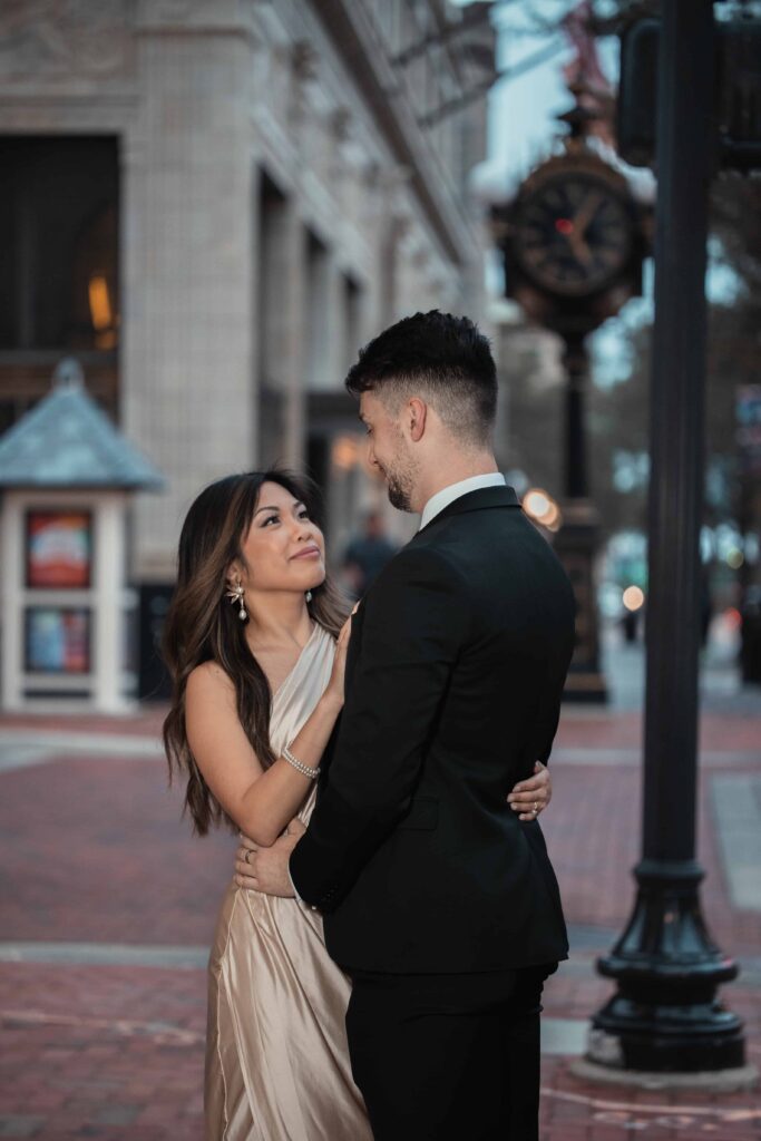 Black and white suit and formal dress for engagement session in Downtown Jacksonville | Phavy Photography, Engagement Photographer in Jacksonville Florida 