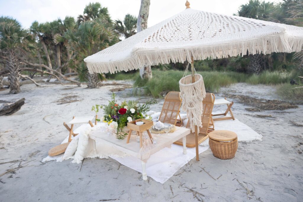 Picnic set up for a proposal at Jekyll Island, GA