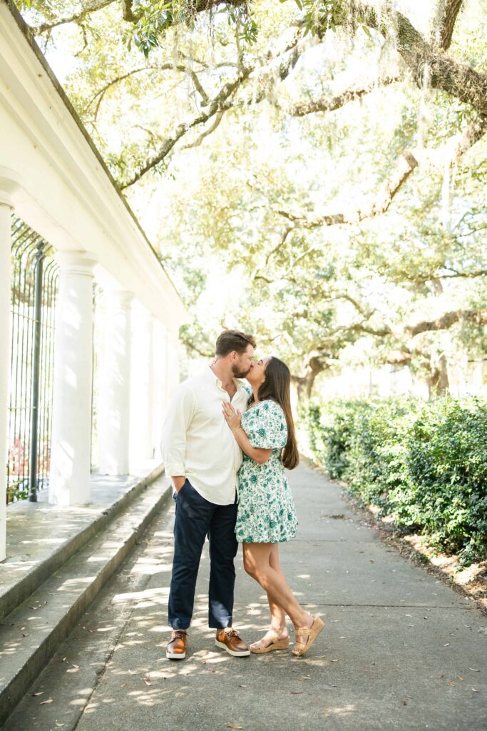 Proposal at Forysth Park, Savannah, GA | Phavy Photography