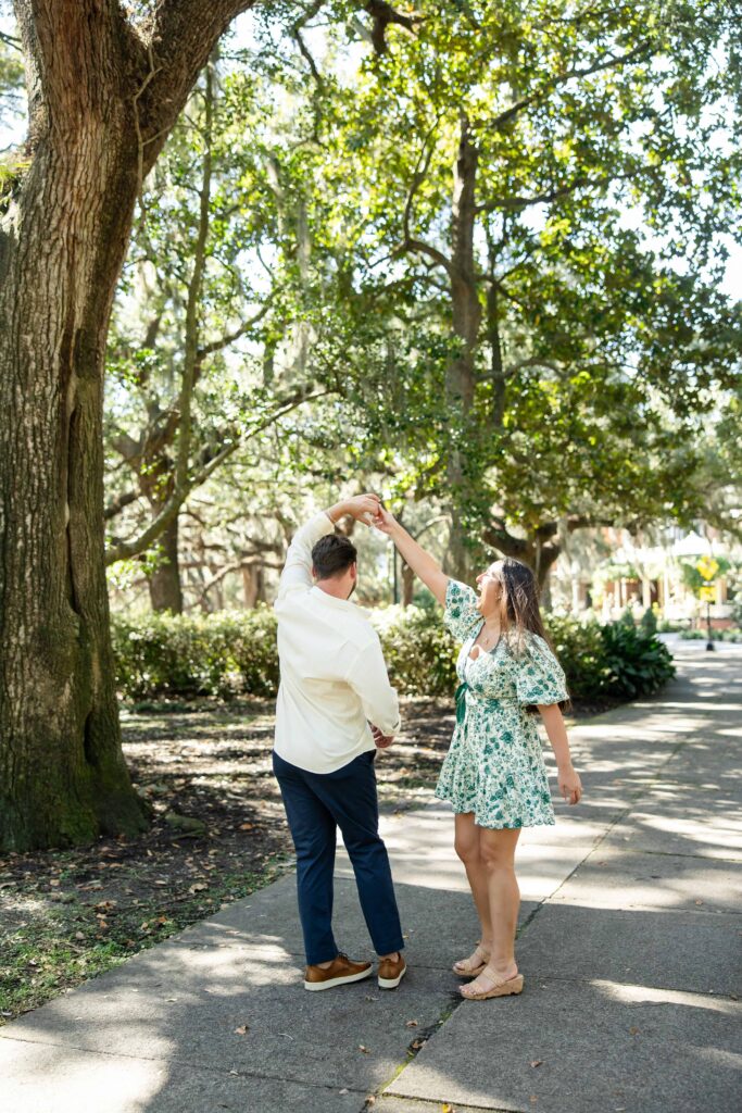Forsyth Park Engagement Photos | Phavy Photography, Savannah Engagement Photographer