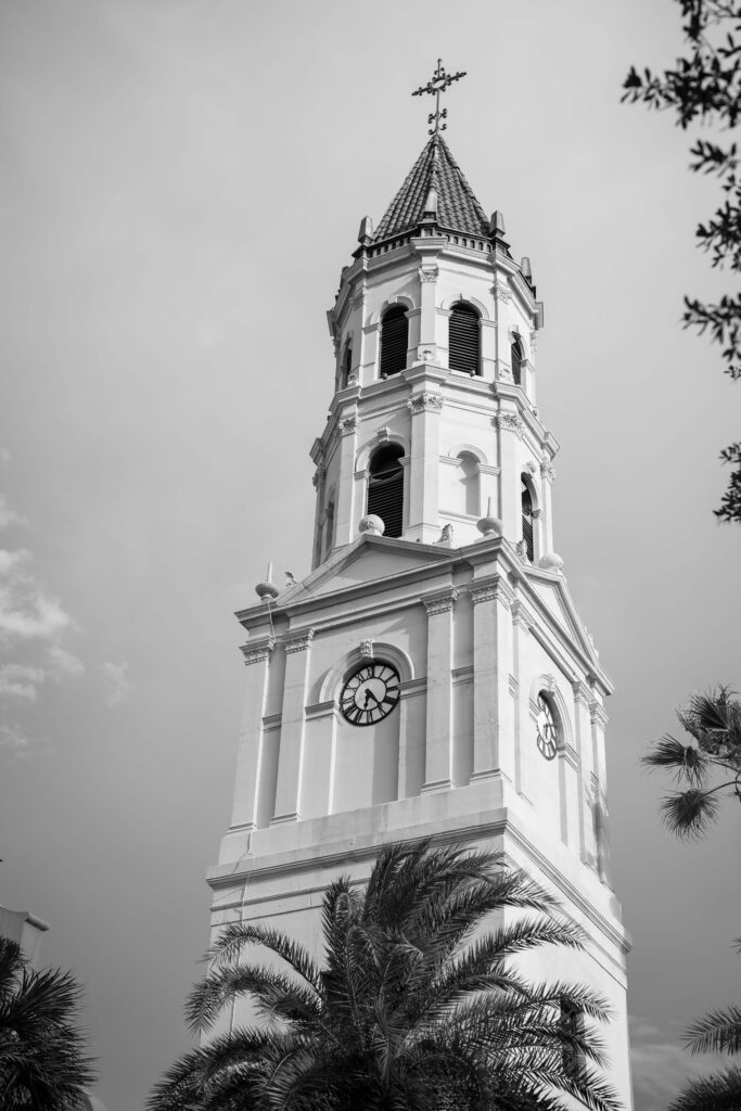 Cathedral Basilica Wedding captured by Phavy Photography | Catholic Wedding Photographer in St. Augustine