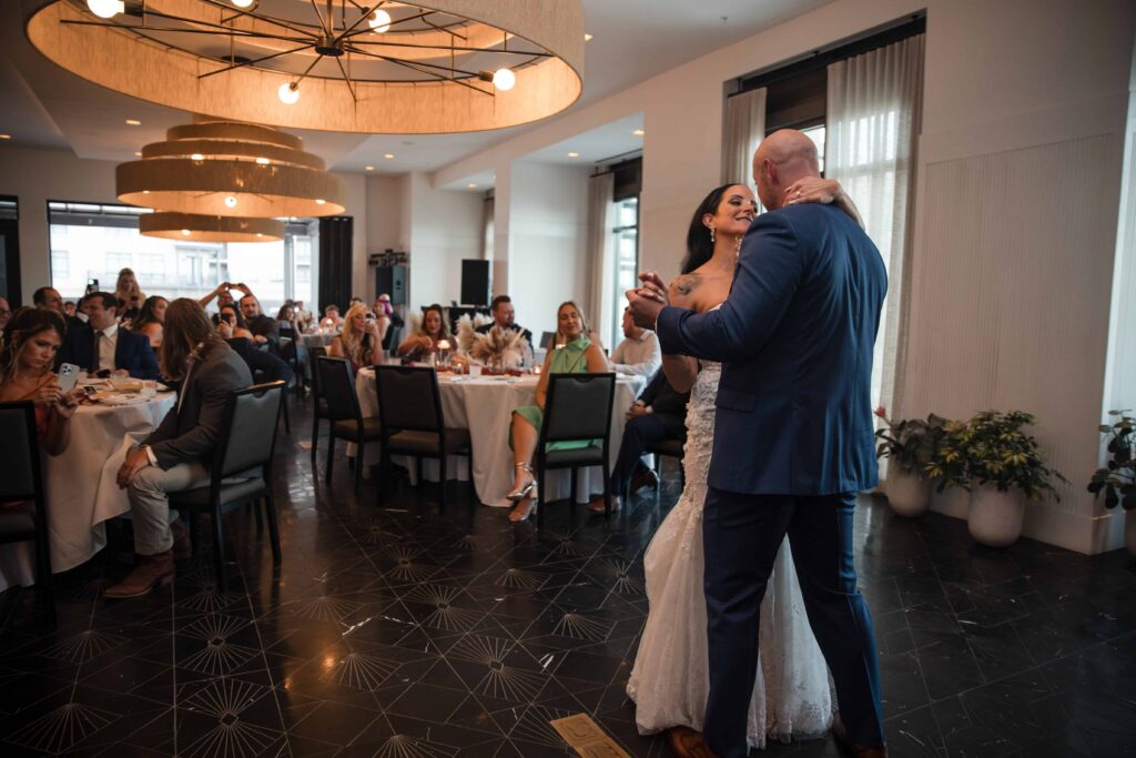Wedding reception at the Thompson Savannah | Phavy Photography, Savannah Wedding Photographer