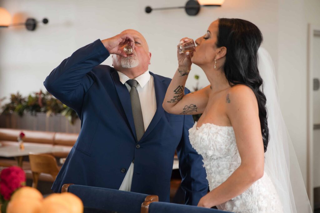 Thompson Savannah Wedding Photos | Captured by Phavy Photography, Savannah Wedding Photographer