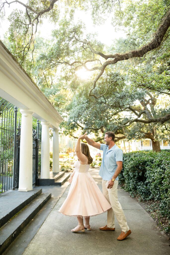 Savannah proposal photographer capturing a surprise engagement at Forsyth Park