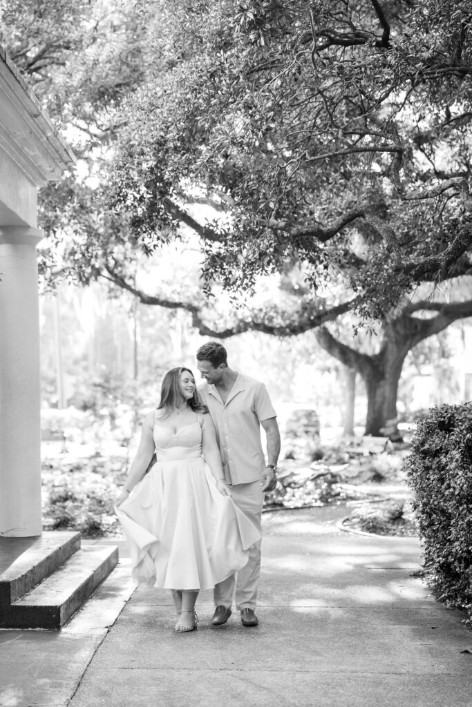 Savannah proposal photographer capturing a surprise engagement at Forsyth Park