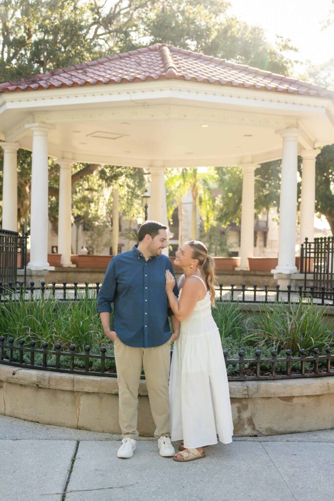 Proposal Photos in St. Augustine | Propsing at the Bay front, St. Augustine