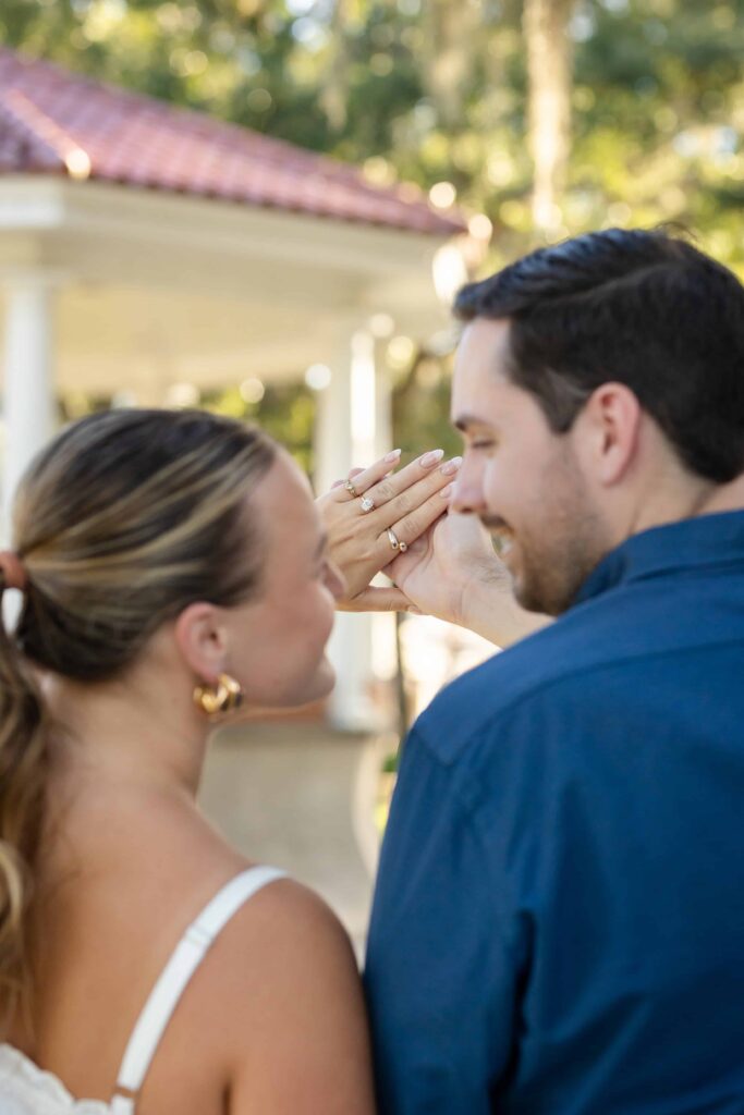 Proposal Photos in St. Augustine | Propsing at the Bay front, St. Augustine
